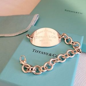 Tiffany and Co Ultra Oval RTT Bracelet